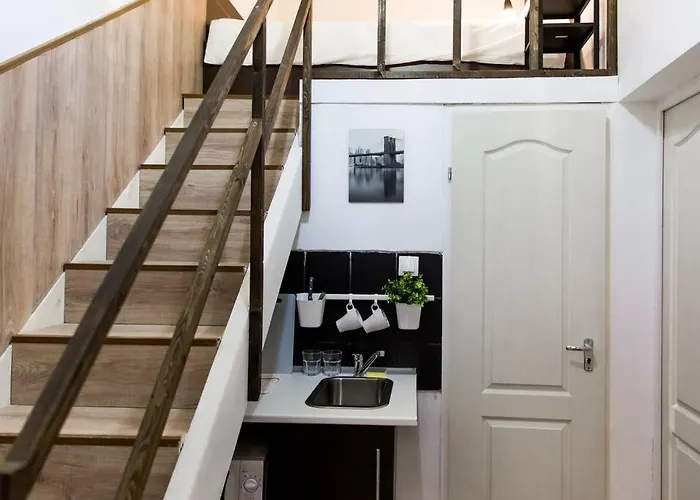 Budapest Central Private Lofts